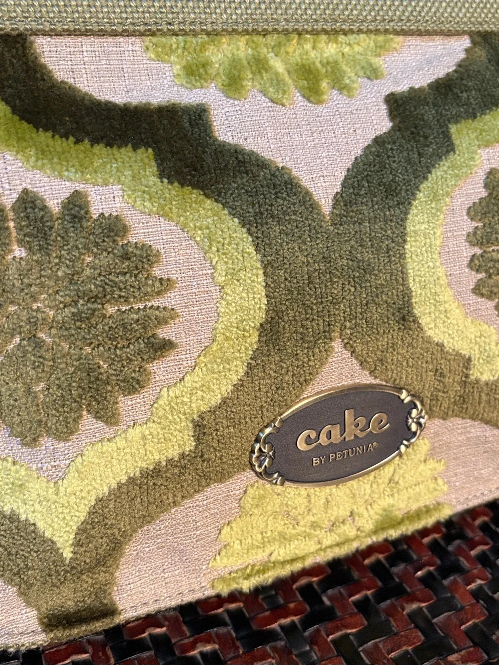 Petunia Pickle Bottom Olive Green Textured Baby Bag including Accessories NWOT
